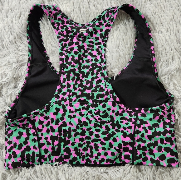 Fabletics Green and Pink Leopard Print On The Go Medium Impact Sports Bra - Picture 2 of 6
